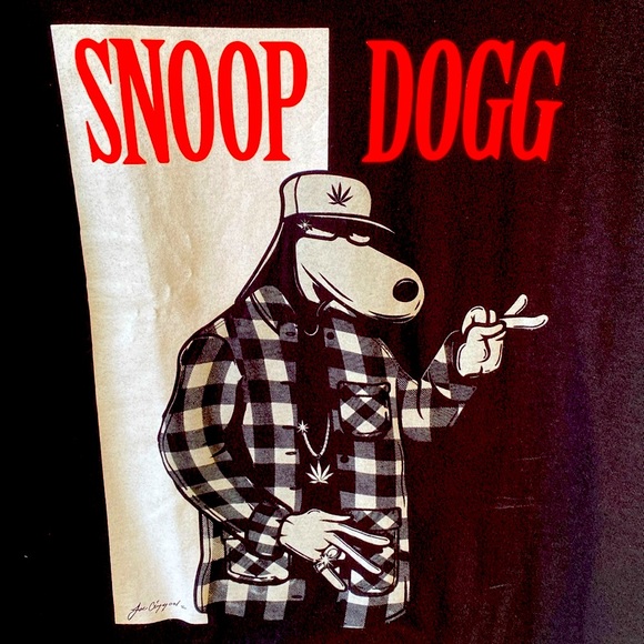 Snoop Dogg Graphic T-Shirt - Size Medium - NWT - Picture 2 of 3